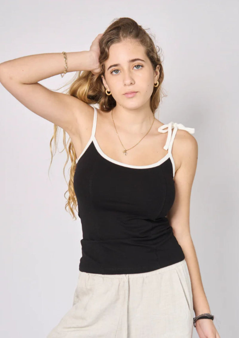 TOP EMMA
