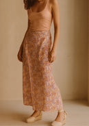 FALDA ENVOLVENTE FLOREADO