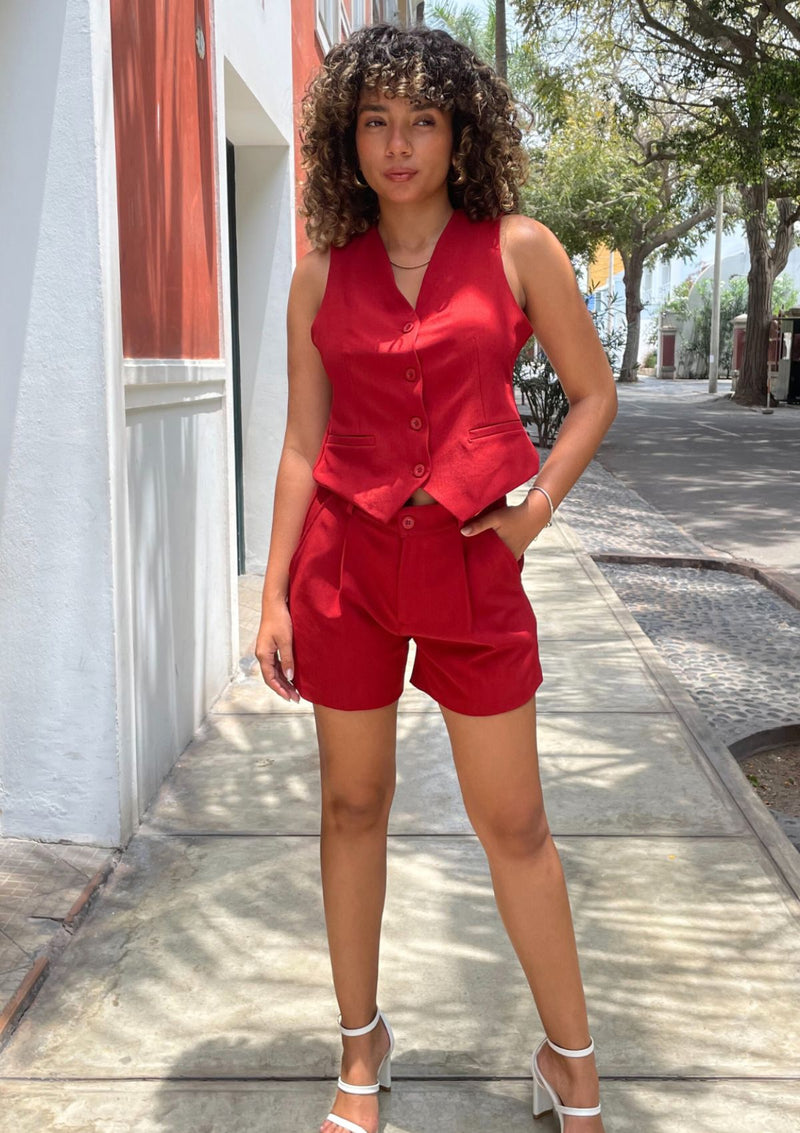 SHORT SALECCIA