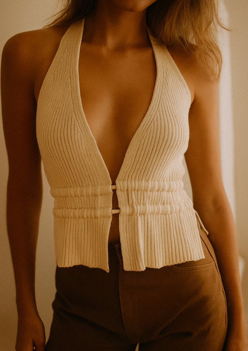 TOP HALTER TEJIDO