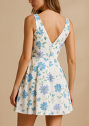 VESTIDO CORTE A FLOREADO